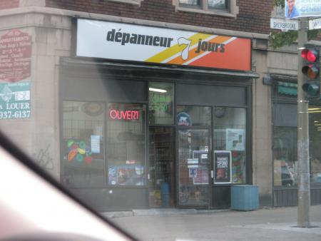 Petite �picerie ouvert 7J/7
