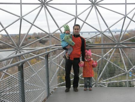 Entre les courants d'air et le vent, il fait super froid l�-haut